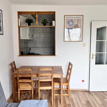 Ohmyhome-grzybowska Apartamento