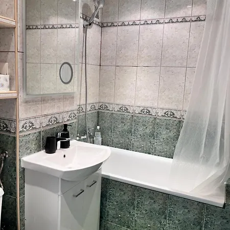 Ohmyhome Grzybowska Warszawa